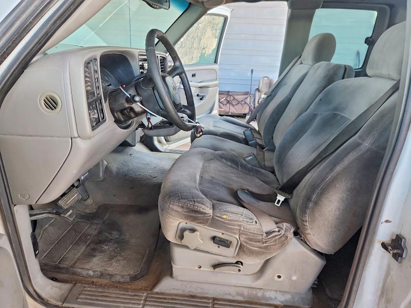2000 Chevrolet Silverado მანქანა იყიდება აუქციონზე, vin: 1GCEK19T1YE273000, აუქციონის ნომერი: 61794336