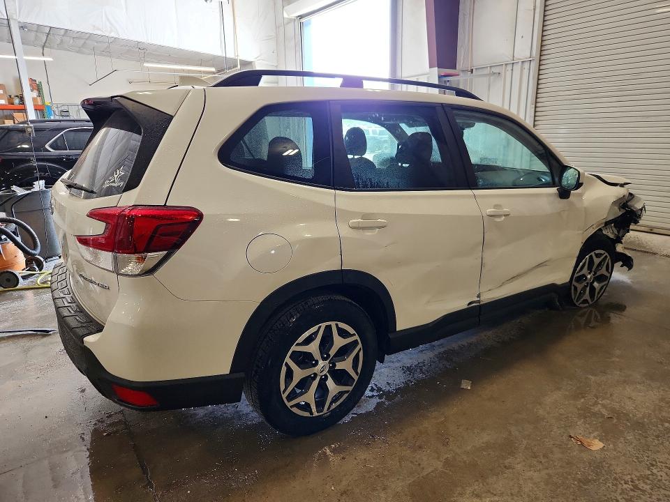 2019 Subaru Forester მანქანა იყიდება აუქციონზე, vin: JF2SKAEC1KH539132, აუქციონის ნომერი: 62017176