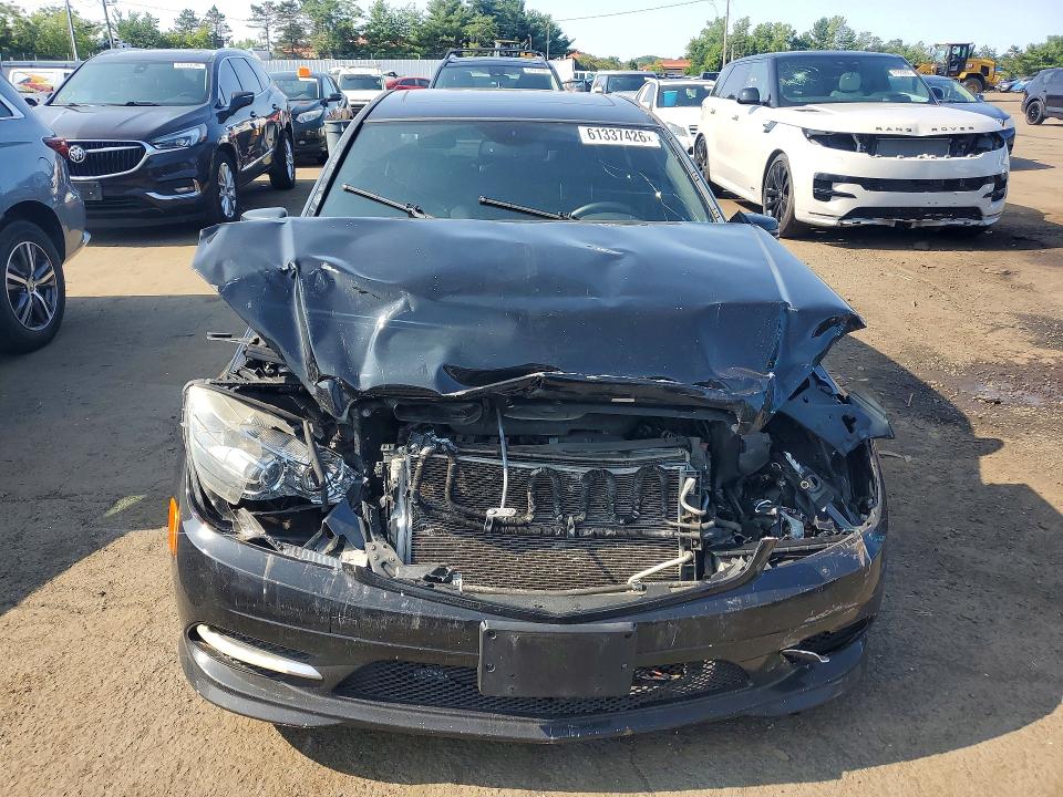 61337426 :رقم المزاد ، WDDGF8BB8BR139615 vin ، 2011 Mercedes-benz C مزاد بيع