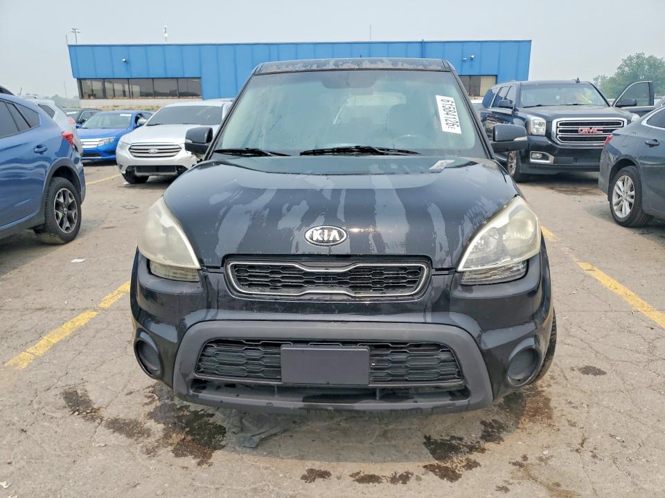 2013 Kia Soul მანქანა იყიდება აუქციონზე, vin: KNDJT2A66D7632914, აუქციონის ნომერი: 61584126
