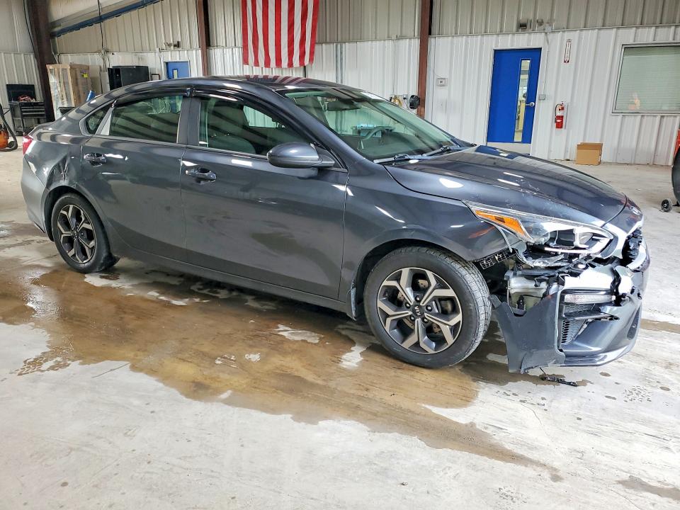 2019 Kia Forte მანქანა იყიდება აუქციონზე, vin: 3KPF24AD6KE103253, აუქციონის ნომერი: 63157576