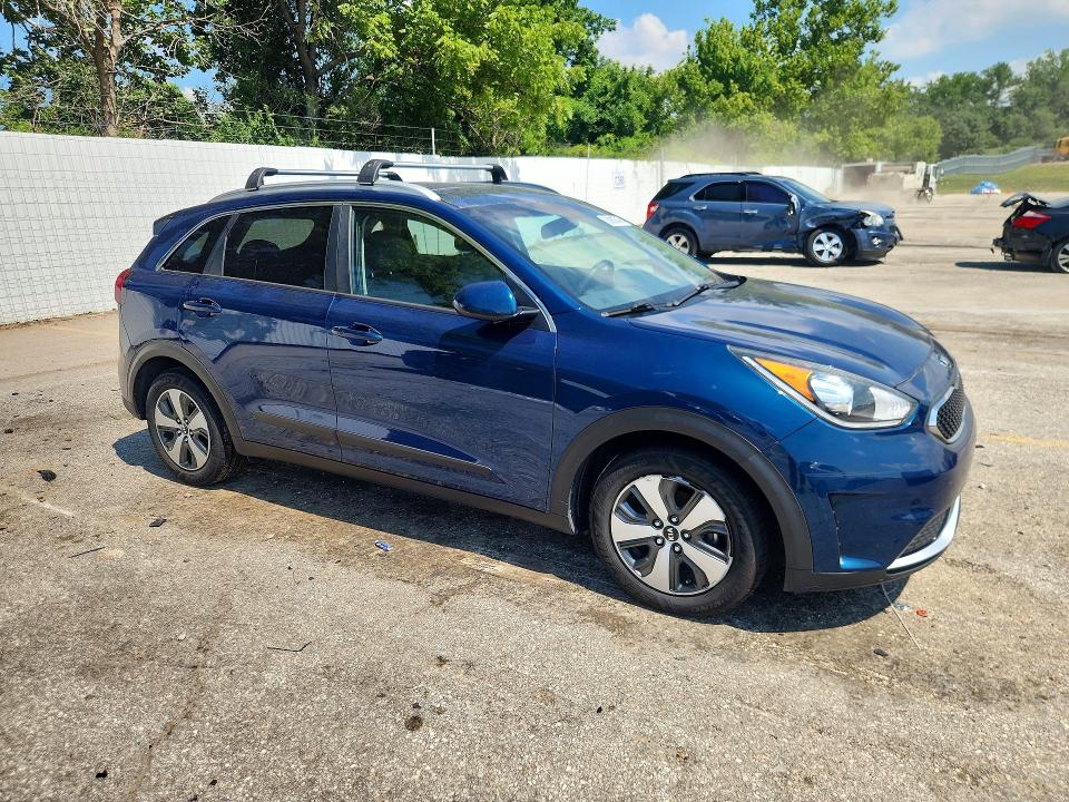 Продажа на аукционе авто 2017 Kia Niro, vin: KNDCB3LC4H5056004, номер лота: 60883546