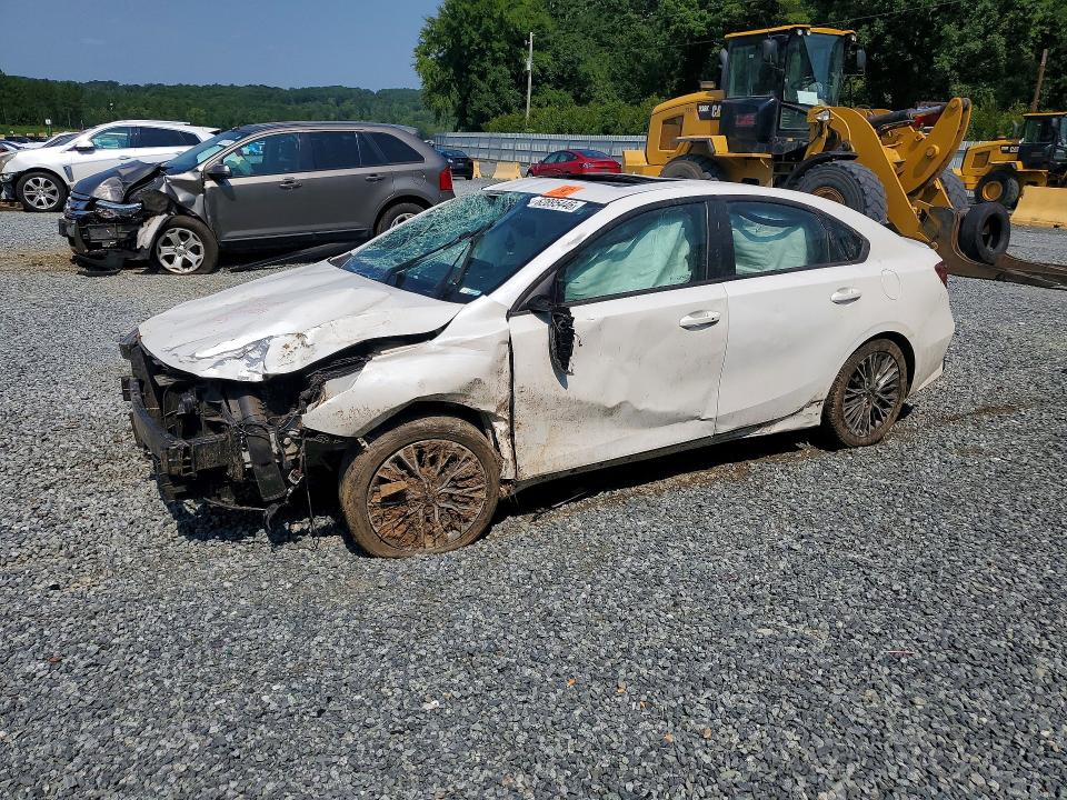 2023 Kia Forte მანქანა იყიდება აუქციონზე, vin: 3KPF54ADXPE544754, აუქციონის ნომერი: 62895446