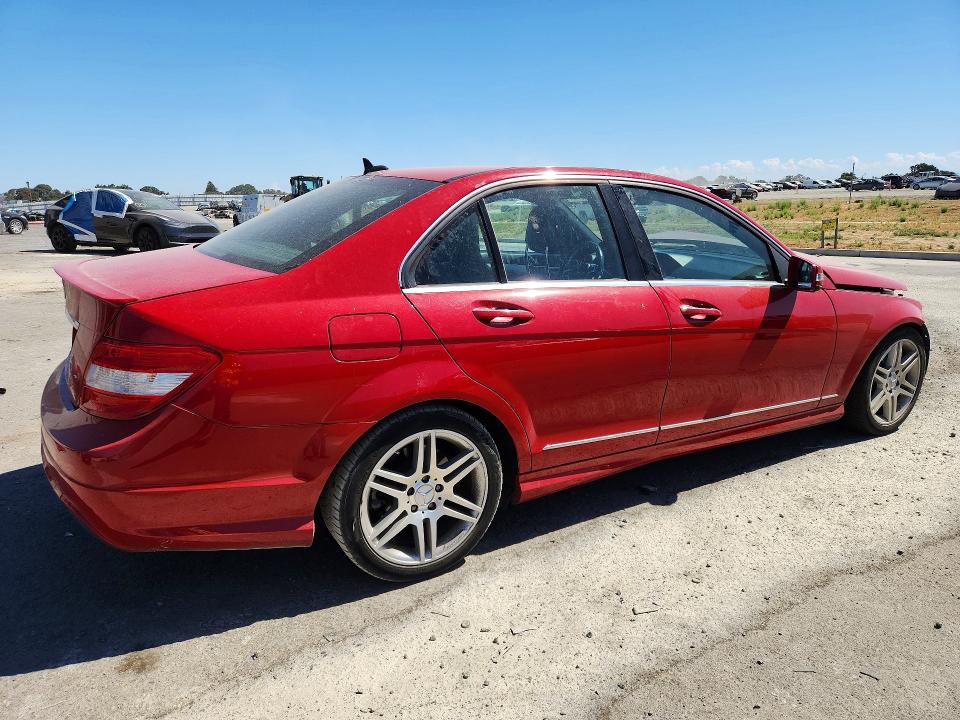60804806 :رقم المزاد ، WDDGF4HB1DR286880 vin ، 2013 Mercedes-benz C مزاد بيع