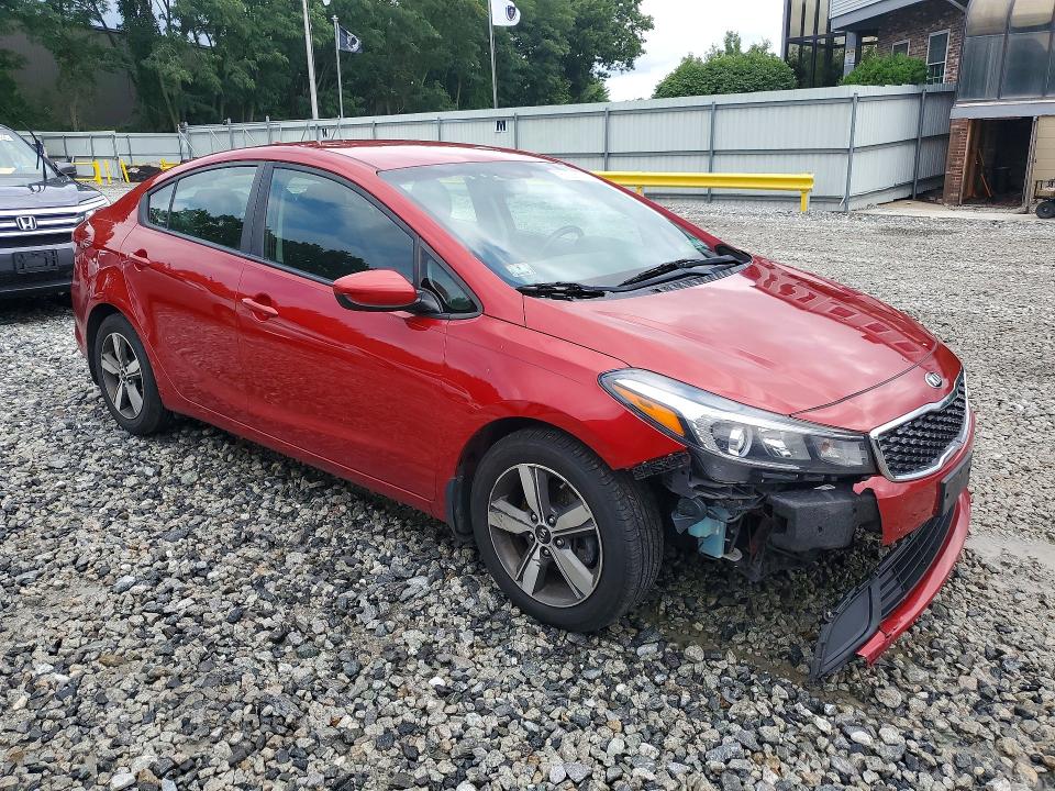 2018 Kia Forte მანქანა იყიდება აუქციონზე, vin: 3KPFL4A74JE241542, აუქციონის ნომერი: 61502716
