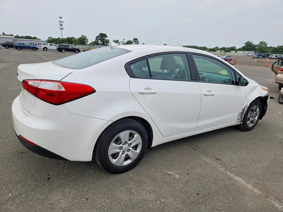 2016 Kia Forte მანქანა იყიდება აუქციონზე, vin: KNAFX4A60G5501559, აუქციონის ნომერი: 61589046
