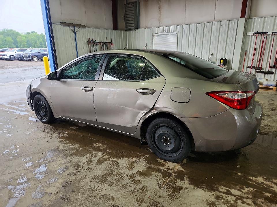 62035846 :رقم المزاد ، 2T1BURHE0FC382112 vin ، 2015 Toyota Corolla مزاد بيع