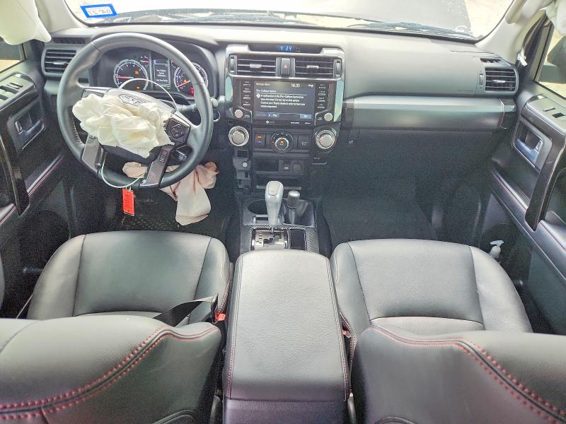 62670246 :رقم المزاد ، JTERU5JRXN6044447 vin ، 2022 Toyota 4runner مزاد بيع