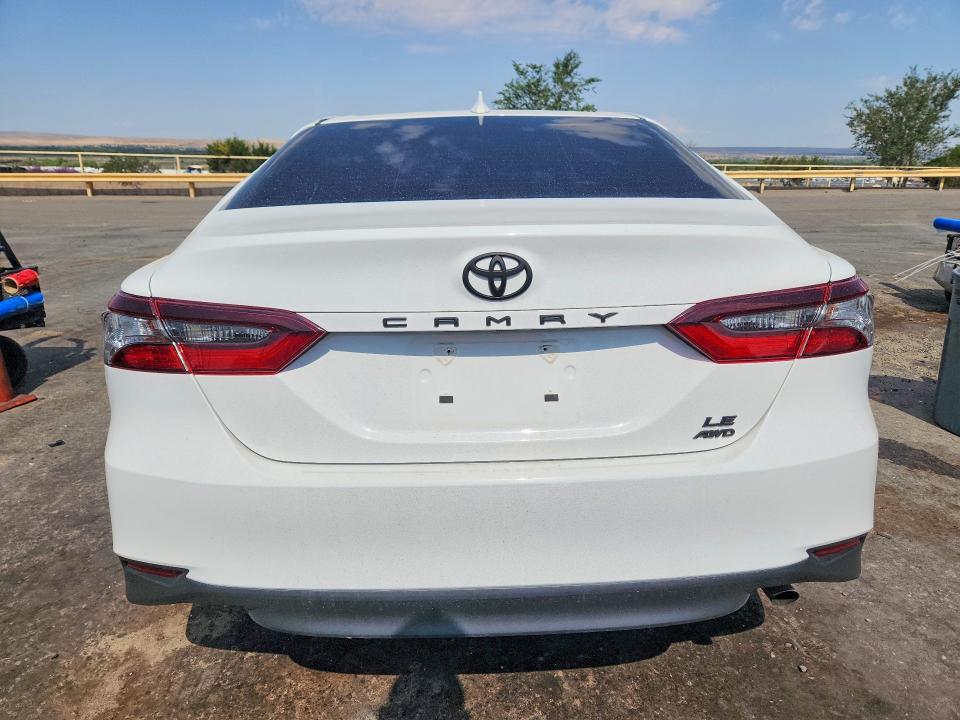 59297076 :رقم المزاد ، 4T1C11BKXRU131386 vin ، 2024 Toyota Camry مزاد بيع