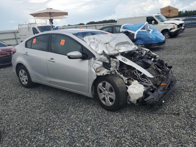 59884816 :رقم المزاد ، 3KPFL4A71HE058710 vin ، 2017 Kia Forte مزاد بيع