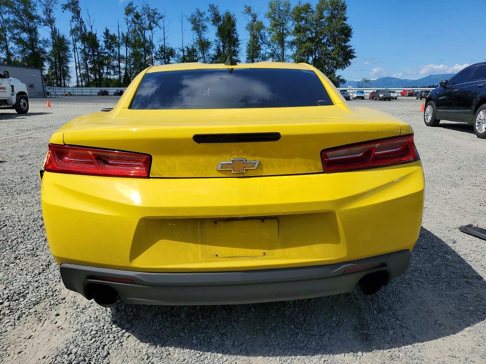 2017 Chevrolet Camaro მანქანა იყიდება აუქციონზე, vin: 1G1FB1RX5H0121010, აუქციონის ნომერი: 60316856