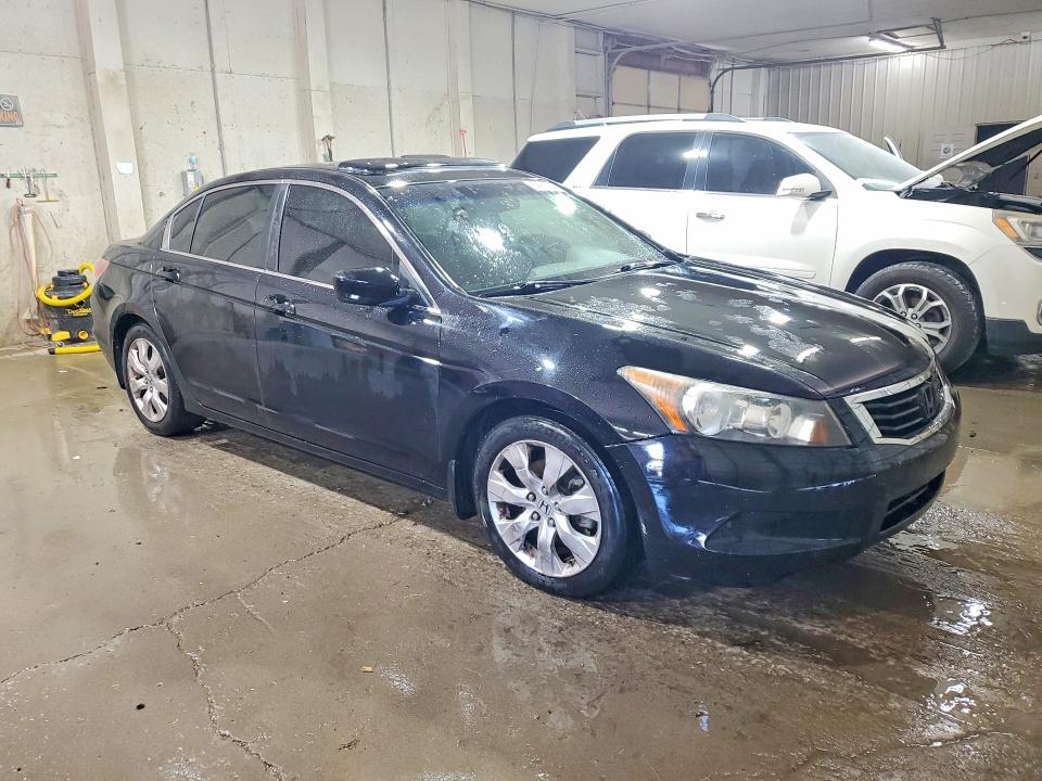 Продажа на аукционе авто 2010 Honda Accord, vin: 1HGCP2F83AA113472, номер лота: 59910326