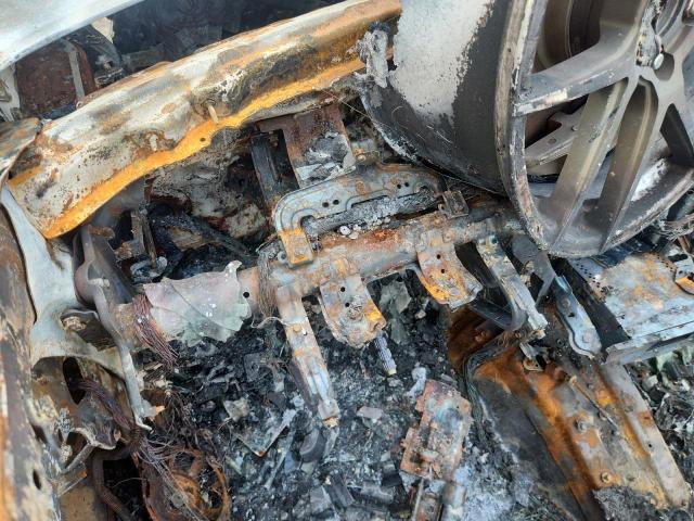 2015 Hyundai Genesis მანქანა იყიდება აუქციონზე, vin: KMHGN4JF3FU024428, აუქციონის ნომერი: 61282166
