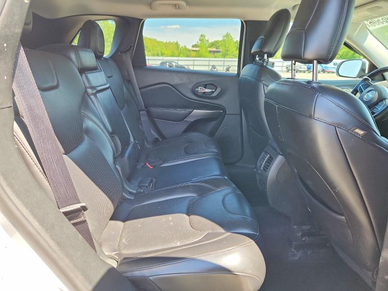 62396596 :رقم المزاد ، 1C4PJMDN1KD180318 vin ، 2019 Jeep Cherokee مزاد بيع