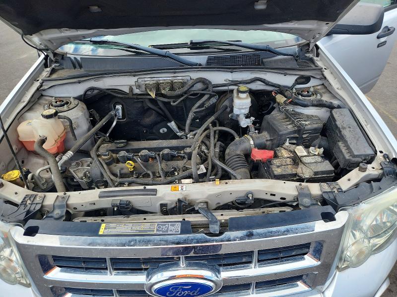 61724646 :رقم المزاد ، 1FMCU9D74BKC49885 vin ، 2011 Ford Escape مزاد بيع