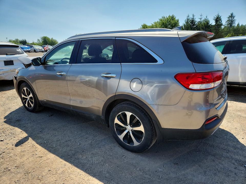 61415556 :رقم المزاد ، 5XYPHDA59HG326250 vin ، 2017 Kia Sorento مزاد بيع