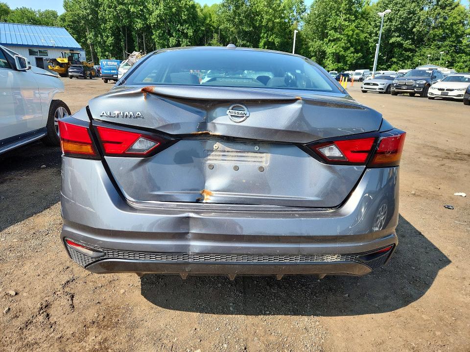 62461316 :رقم المزاد ، 1N4BL4BV5KC124174 vin ، 2019 Nissan Altima مزاد بيع