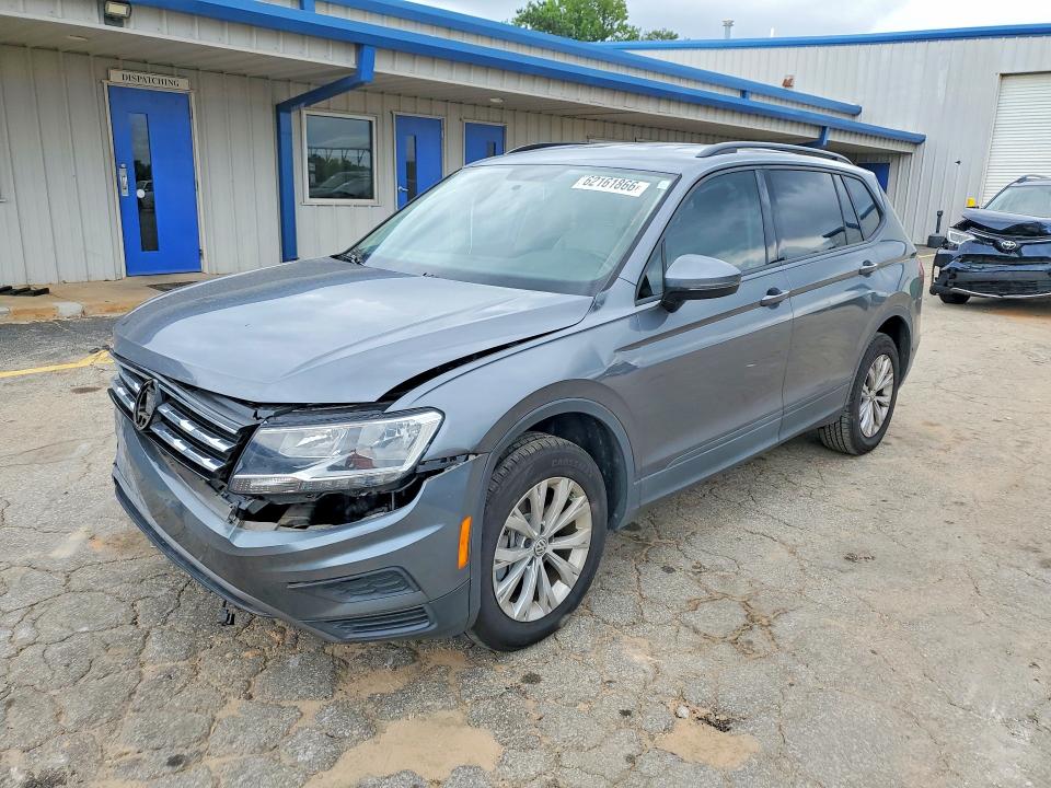 62161866 :رقم المزاد ، 3VV1B7AX3LM033208 vin ، 2020 Volkswagen Tiguan مزاد بيع