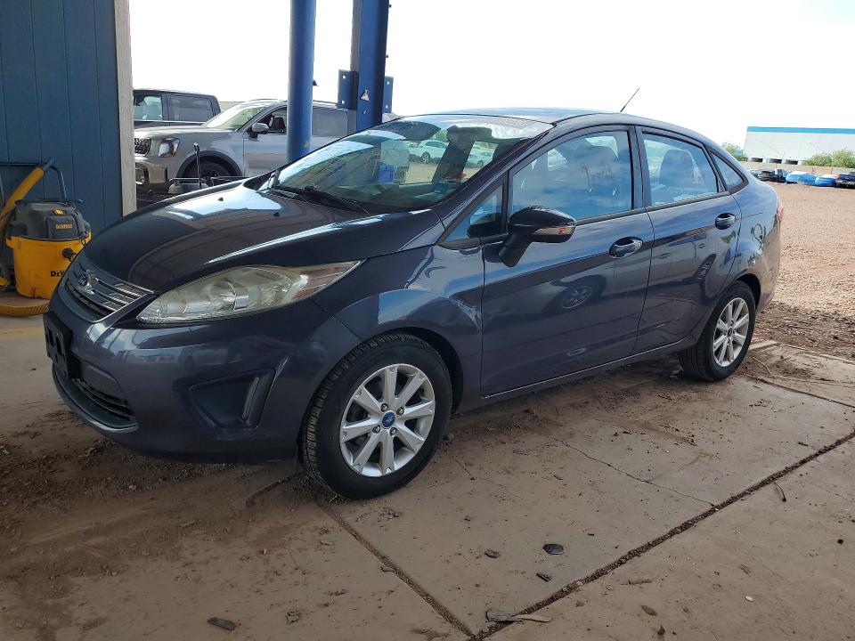 61016226 :رقم المزاد ، 3FADP4BJXDM164875 vin ، 2013 Ford Fiesta مزاد بيع