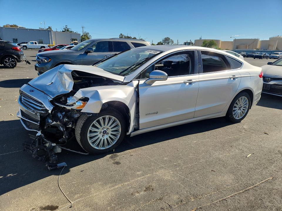 2014 Ford Fusion მანქანა იყიდება აუქციონზე, vin: 3FA6P0LU7ER269999, აუქციონის ნომერი: 60841996