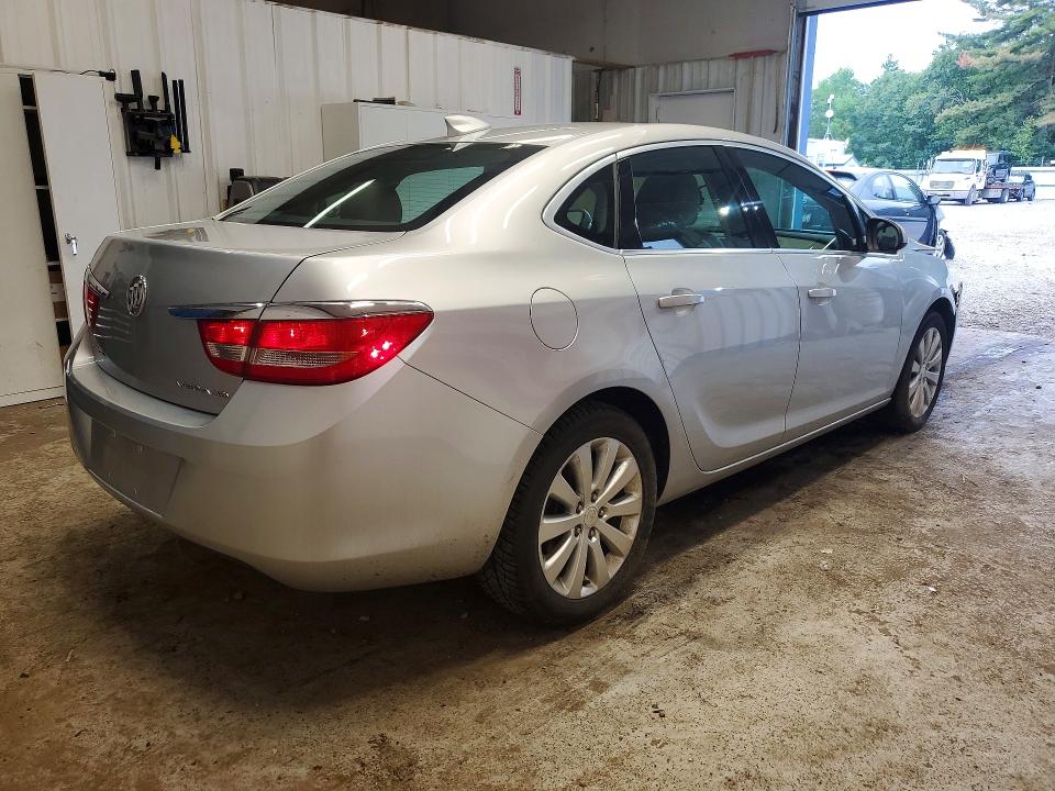 63104846 :رقم المزاد ، 1G4PP5SK4F4153354 vin ، 2015 Buick Verano مزاد بيع