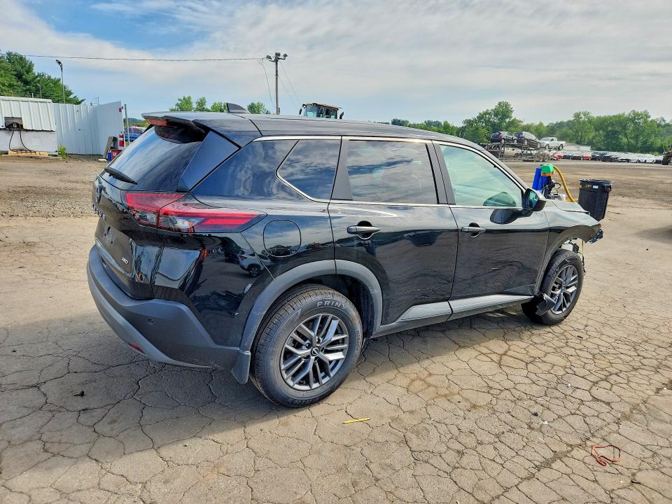 61430156 :رقم المزاد ، 5N1BT3AB6PC944102 vin ، 2023 Nissan Rogue مزاد بيع