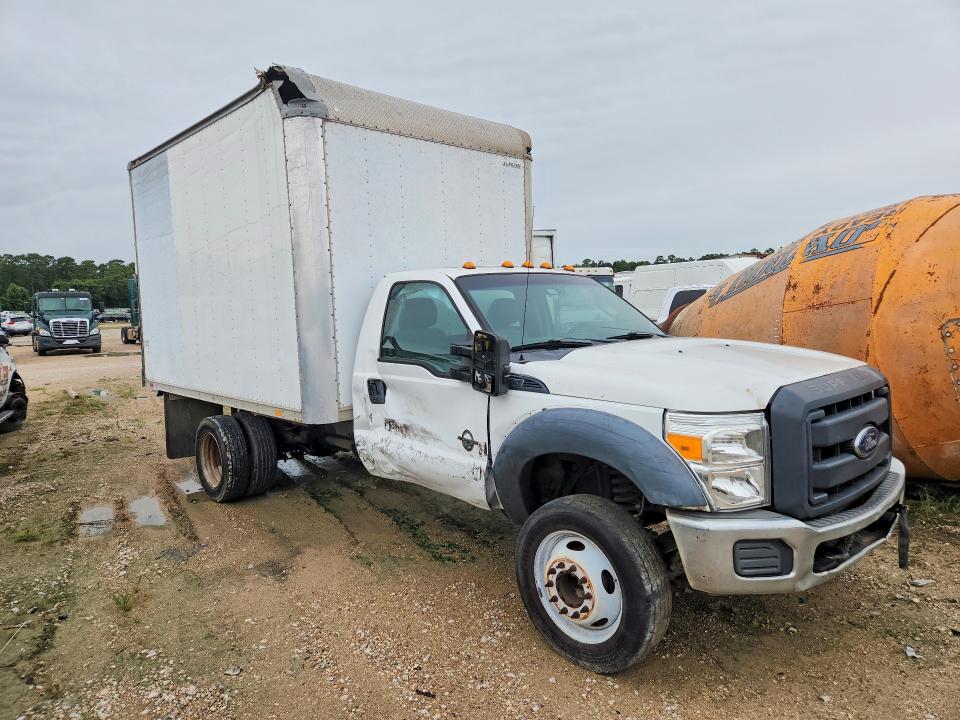 60196426 :رقم المزاد ، 1FDUF5GT3EEA37630 vin ، 2014 Ford F550 مزاد بيع