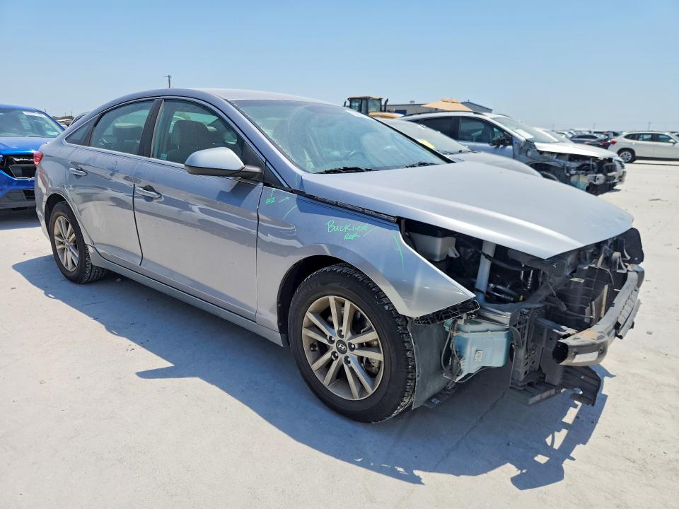 2016 Hyundai Sonata მანქანა იყიდება აუქციონზე, vin: 5NPE24AF3GH303975, აუქციონის ნომერი: 62893136