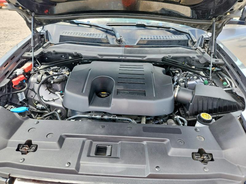 60131726 :رقم المزاد ، SALEX6RU2M2054333 vin ، 2021 Land Rover Defender مزاد بيع