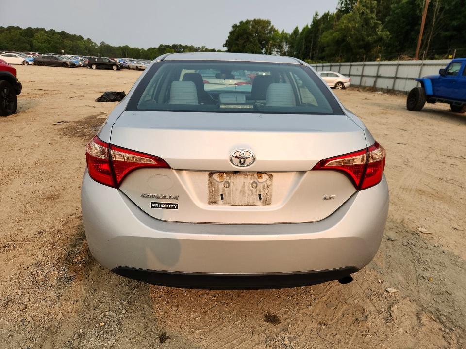 2018 Toyota Corolla მანქანა იყიდება აუქციონზე, vin: 2T1BURHE7JC043517, აუქციონის ნომერი: 61082496