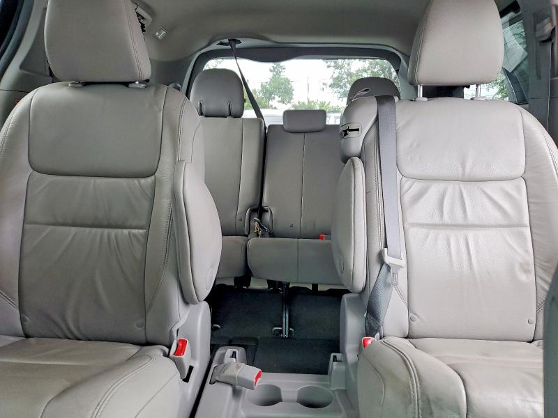 61197726 :رقم المزاد ، 5TDYK3DC2FS594017 vin ، 2015 Toyota Sienna مزاد بيع