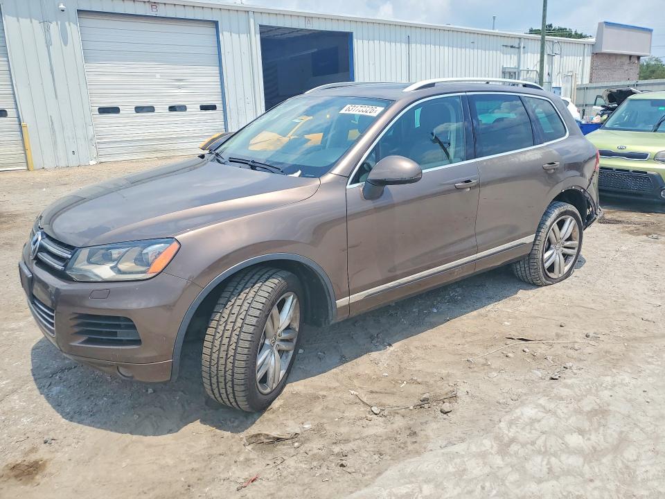 Aukcja sprzedaży 2011 Volkswagen Touareg, vin: WVGFK9BP8BD004775, numer aukcji: 63173526