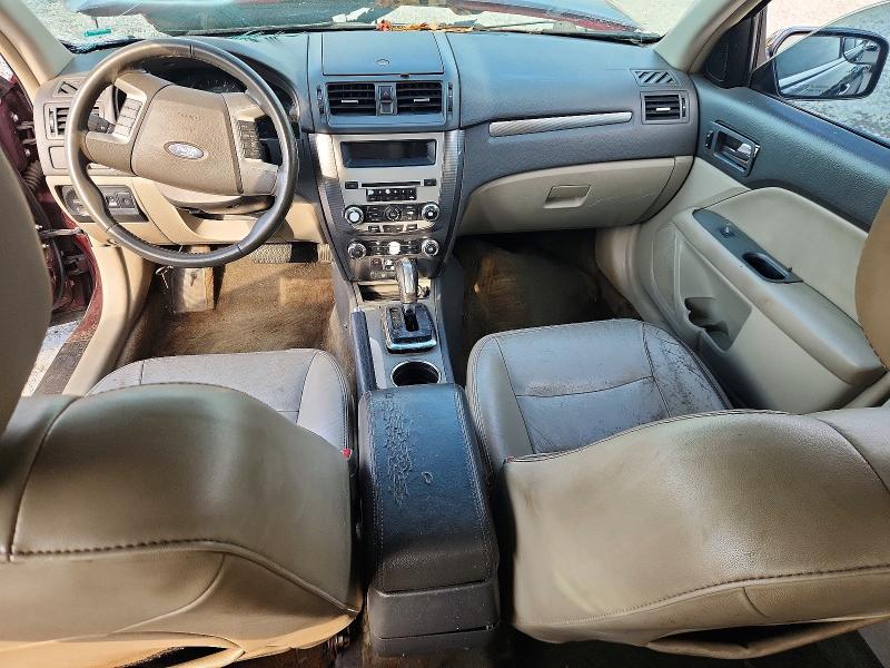 60195406 :رقم المزاد ، 3FAHP0JA1BR270398 vin ، 2011 Ford Fusion مزاد بيع