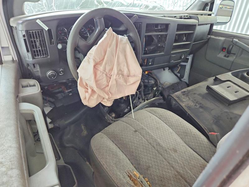 61399486 :رقم المزاد ، 1GTW7AFF1G1902264 vin ، 2016 Gmc Savana مزاد بيع
