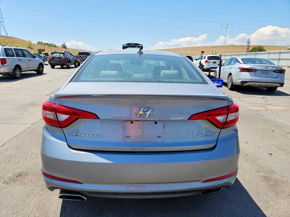 2015 Hyundai Sonata მანქანა იყიდება აუქციონზე, vin: 5NPE34AF8FH099041, აუქციონის ნომერი: 60896746