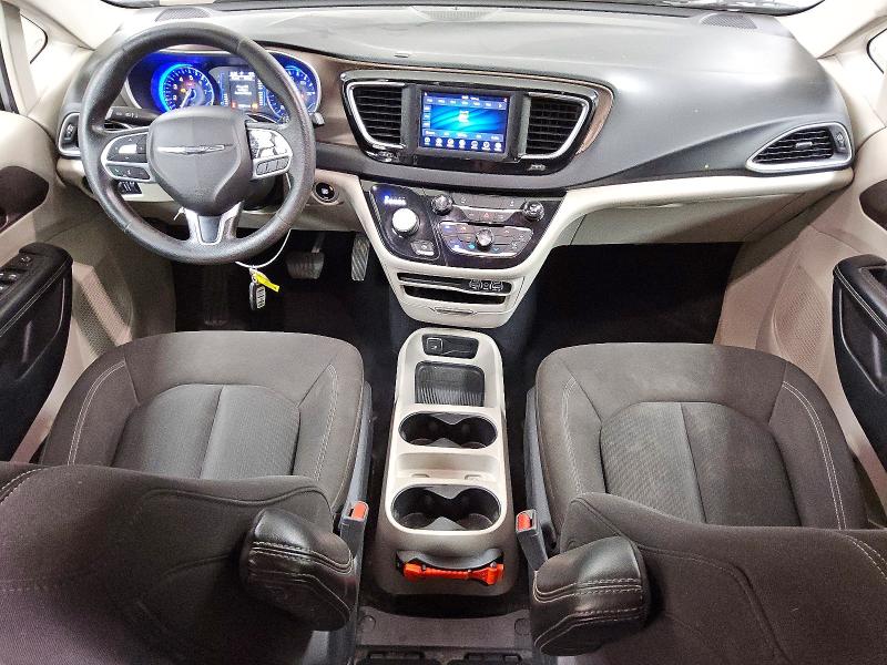 61012056 :رقم المزاد ، 2C4RC1CG2MR580280 vin ، 2021 Chrysler Voyager مزاد بيع