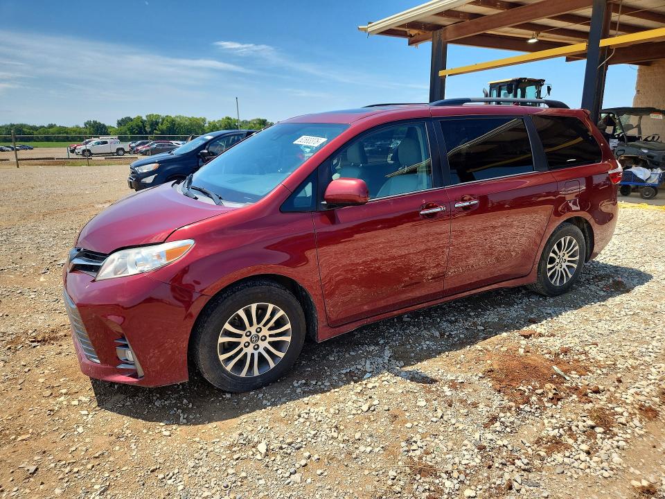 2019 Toyota Sienna მანქანა იყიდება აუქციონზე, vin: 5TDYZ3DC8KS989602, აუქციონის ნომერი: 62683376
