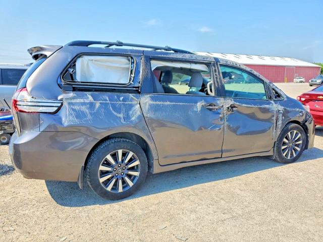 Продажа на аукционе авто 2019 Toyota Sienna, vin: 5TDJZ3DC1KS212860, номер лота: 60459166