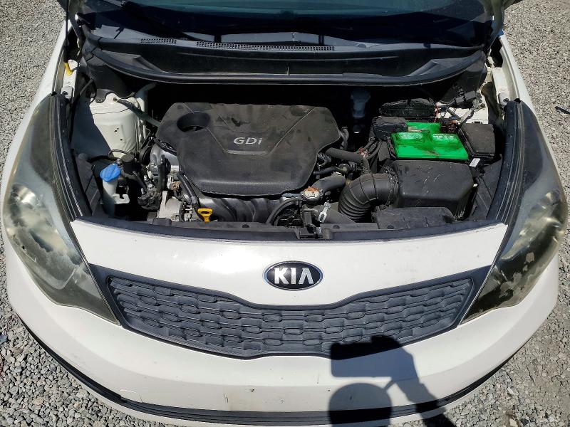 62662656 :رقم المزاد ، KNADM4A37F6468980 vin ، 2015 Kia Rio مزاد بيع