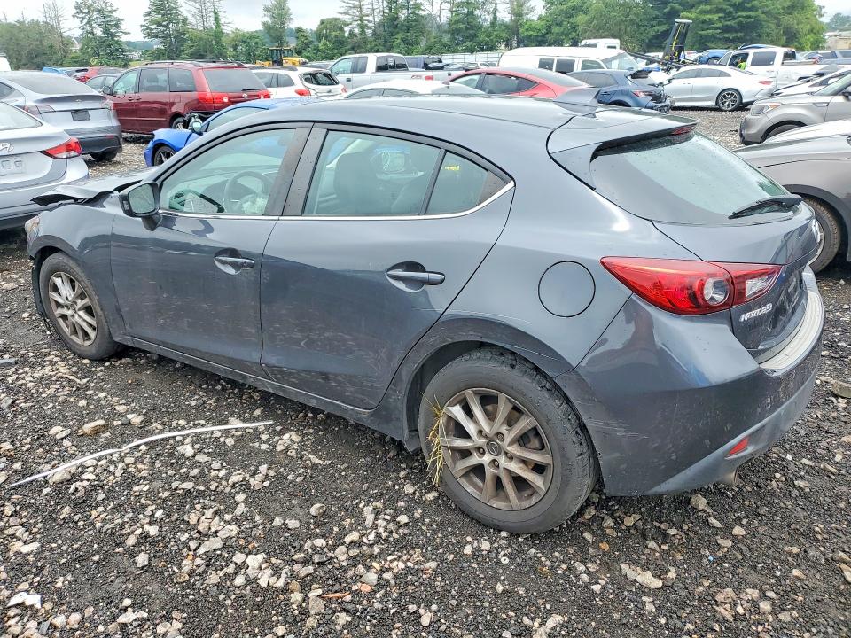 59793356 :رقم المزاد ، 3MZBM1M70FM185437 vin ، 2015 Mazda 3 مزاد بيع
