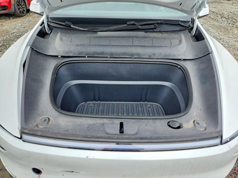 59300816 :رقم المزاد ، 7SAYGDEEXTA388998 vin ، 2026 Tesla Model Y مزاد بيع