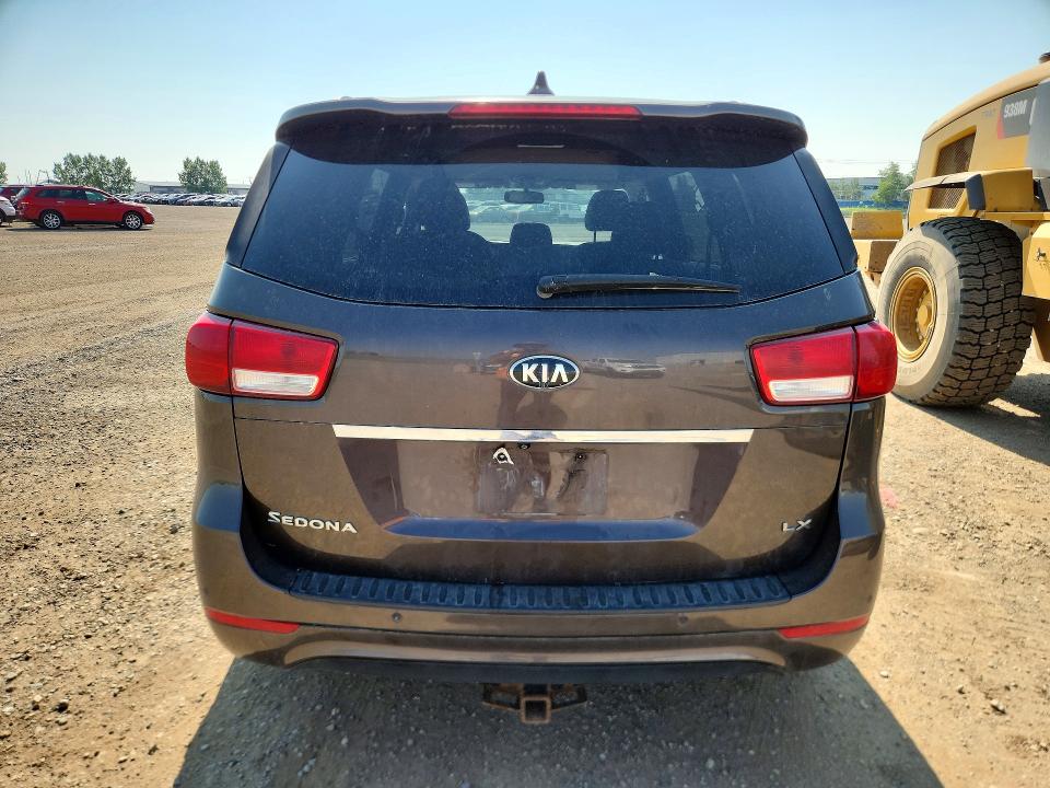 62857686 :رقم المزاد ، KNDMB5C11F6015416 vin ، 2015 Kia Sedona مزاد بيع