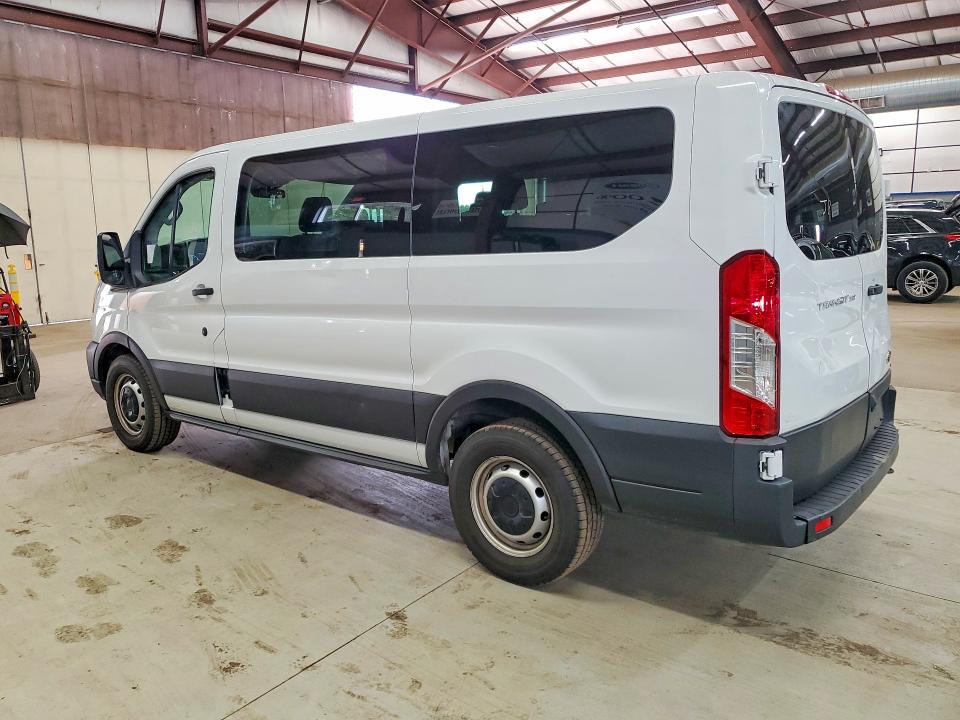 60556806 :رقم المزاد ، 1FMZK1Y89LKA75639 vin ، 2020 Ford Transit مزاد بيع