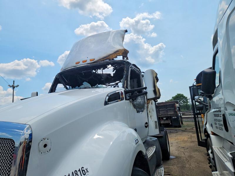 Продажа на аукционе авто 2019 Kenworth T680, vin: 1XKYA48X2KJ297265, номер лота: 57914816