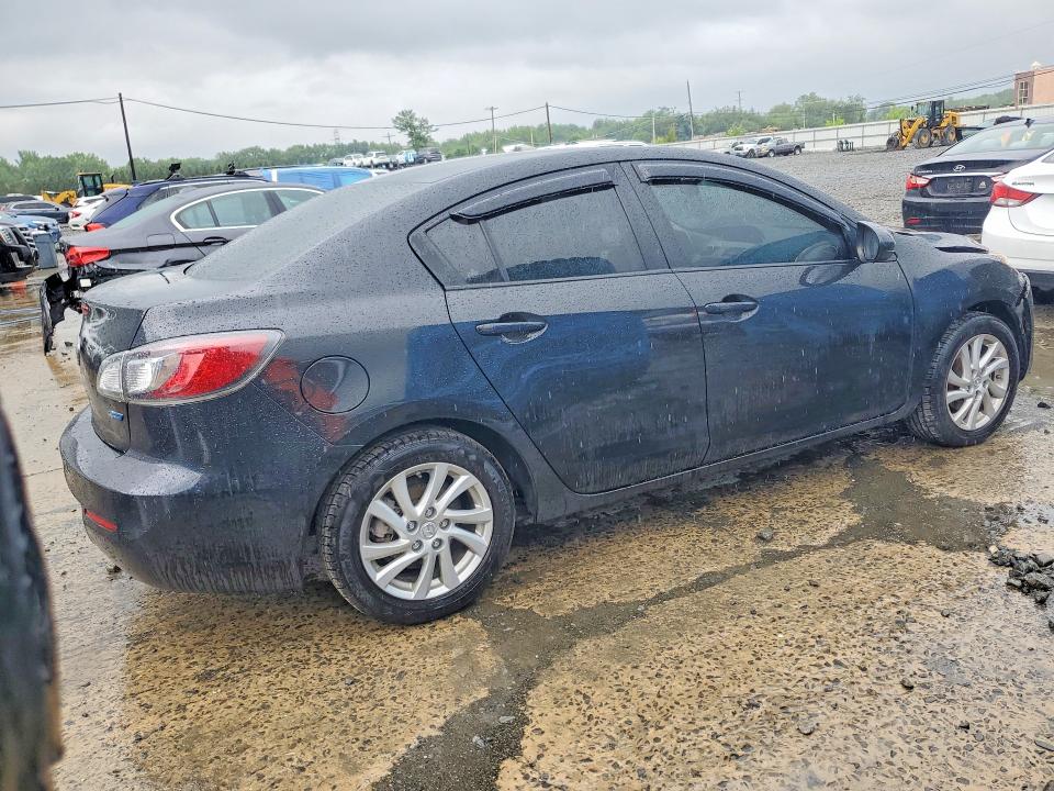 60370086 :رقم المزاد ، JM1BL1W88C1525907 vin ، 2012 Mazda 3 مزاد بيع