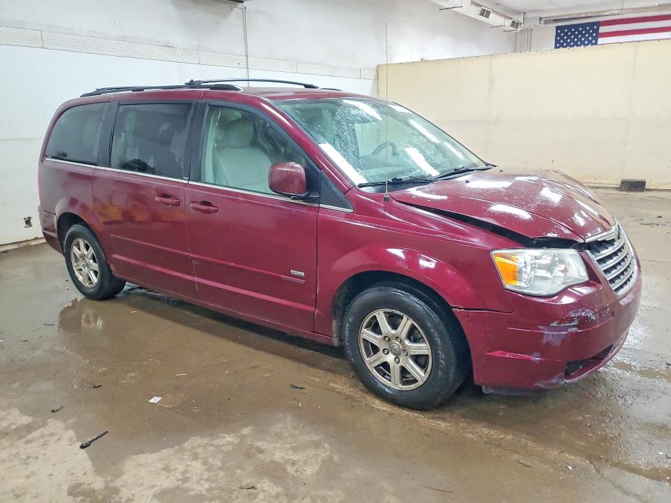 Продажа на аукционе авто 2008 Chrysler Town & Country, vin: 2A8HR54P58R783145, номер лота: 61303356