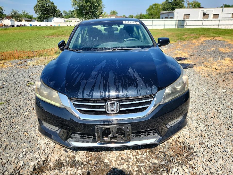 Продажа на аукционе авто 2013 Honda Accord, vin: 1HGCR3F80DA011308, номер лота: 61413076
