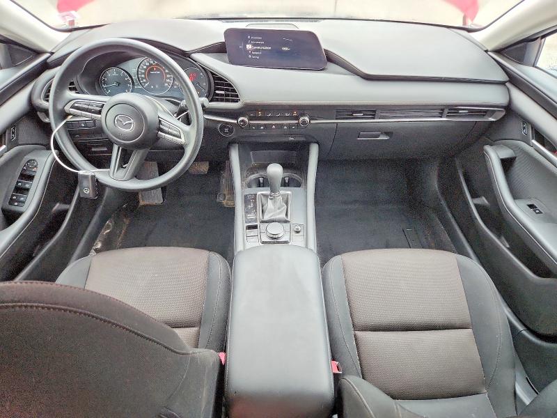 62917996 :رقم المزاد ، JM1BPAB75M1301867 vin ، 2021 Mazda 3 مزاد بيع