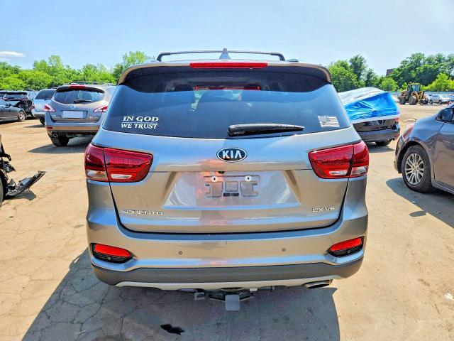 62140076 :رقم المزاد ، 5XYPHDA52KG511571 vin ، 2019 Kia Sorento مزاد بيع