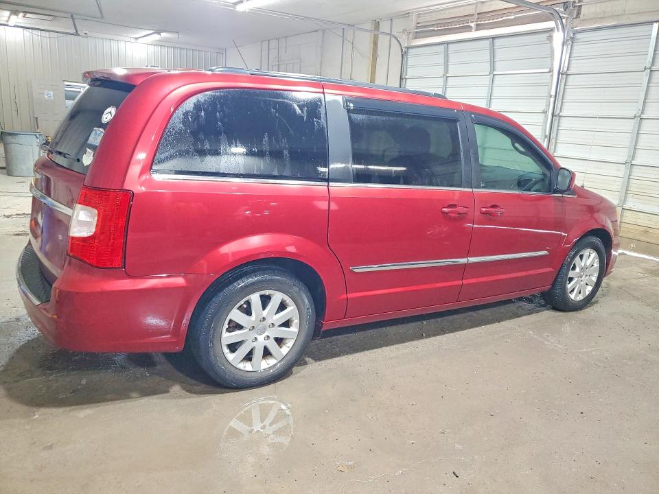 2013 Chrysler Town & Country მანქანა იყიდება აუქციონზე, vin: 2C4RC1BG4DR559237, აუქციონის ნომერი: 61786966